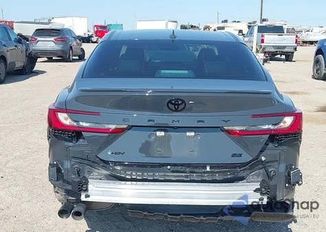 2025 Toyota Camry Se z USA, uszkodzony, nr VIN 4T1DAACK2SU579422